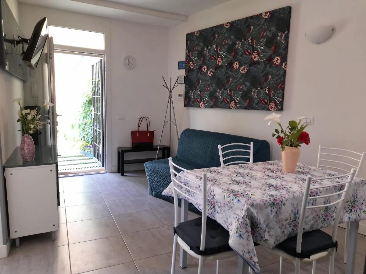Appartamenti Borghetto San Donato 105 Bolonia Apartament