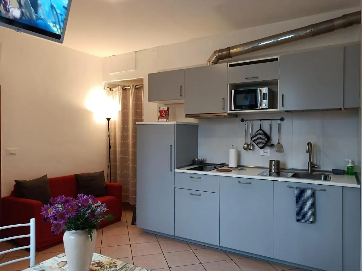 Apartment Appartamenti Borghetto San Donato 105 Bologna Italy